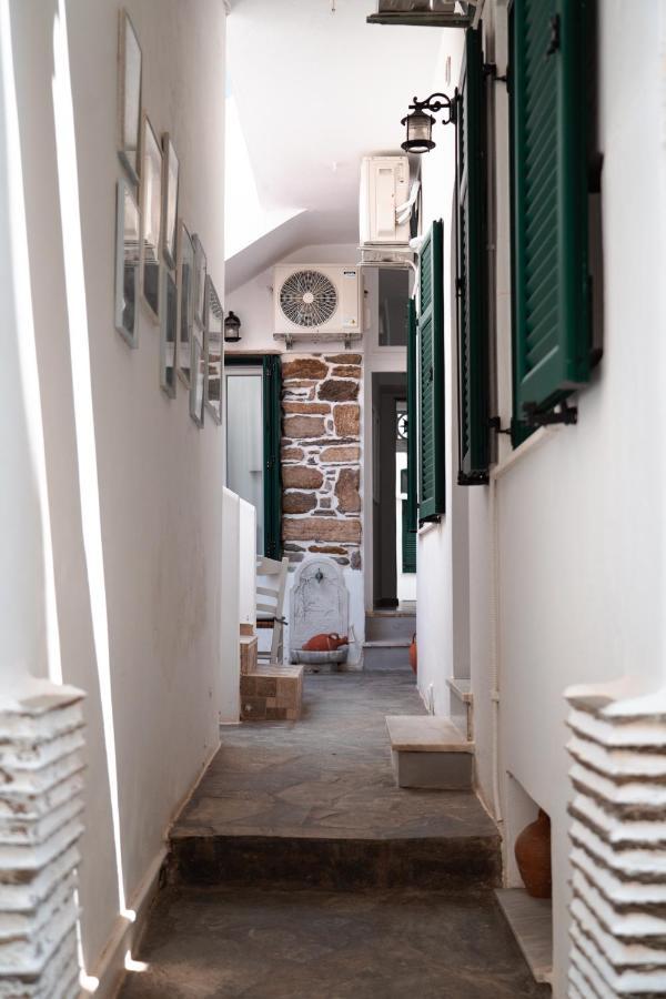 Aggelikoula Rooms Tinos ภายนอก รูปภาพ