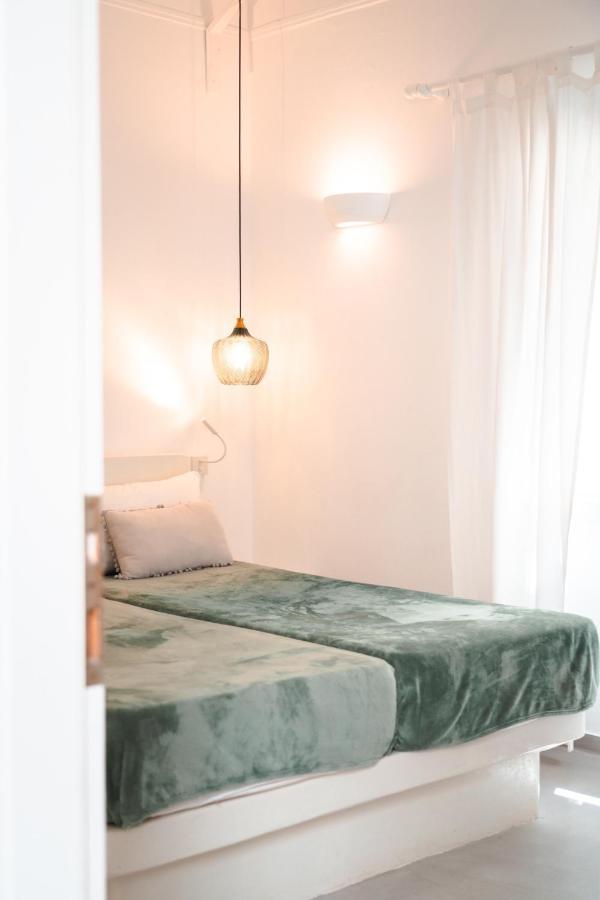 Aggelikoula Rooms Tinos ภายนอก รูปภาพ